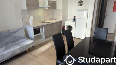 Chambre - 9 m² - 1 pièce