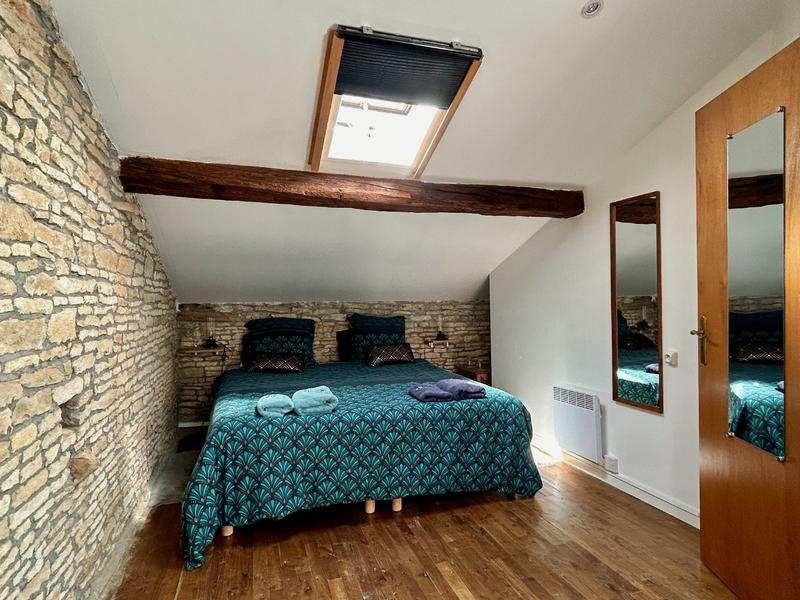 Maison - 177 m² - 11 pièces