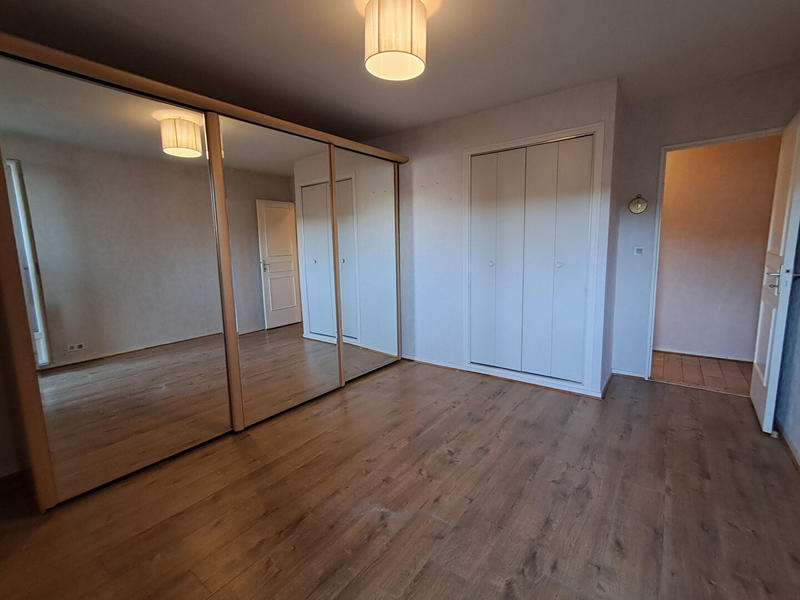 Appartement - 96 m² - 4 pièces