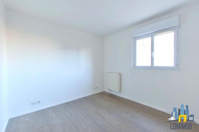 Appartement - 86 m² - 4 pièces