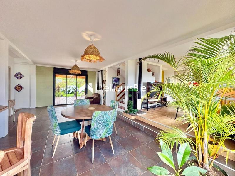 Maison - 150 m² - 6 pièces