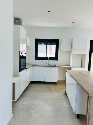 Maison - 117 m² - 6 pièces