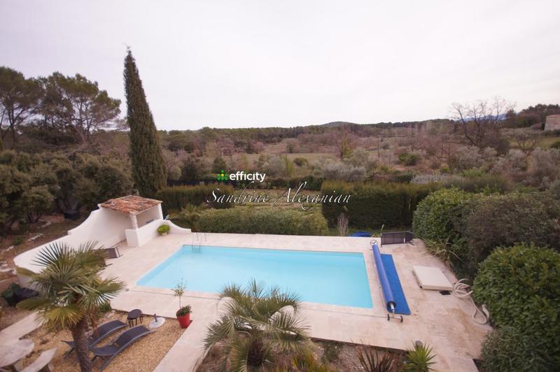 Maison - 200 m² - 6 pièces