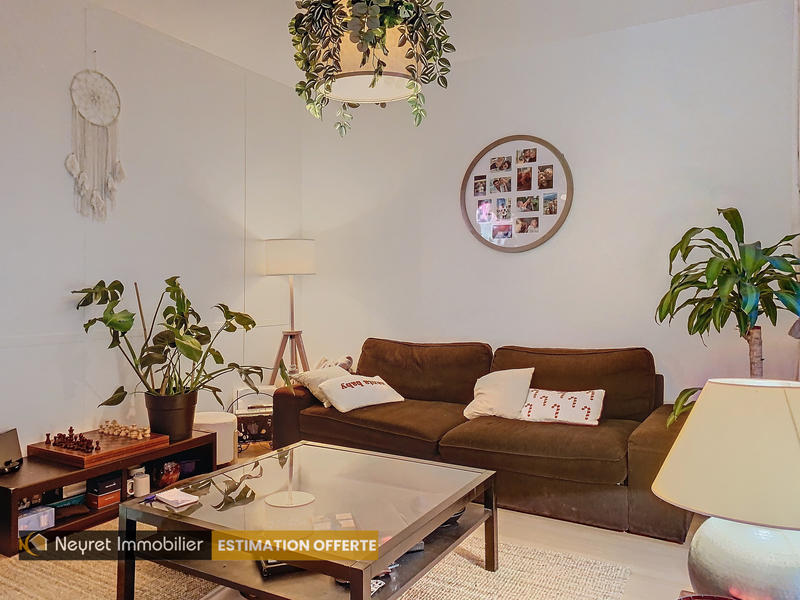 Appartement - 136 m² - 5 pièces