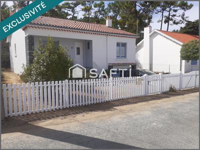 Maison - 94 m² - 5 pièces