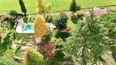 Propriété - 165 m² - 6 pièces