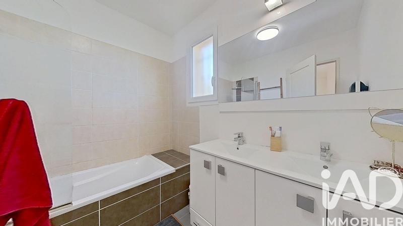 Maison - 103 m² - 5 pièces