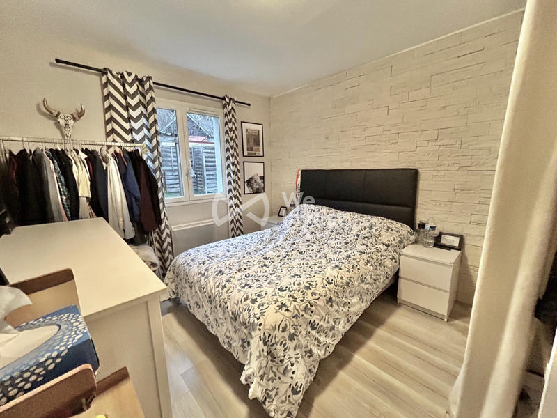 Maison - 95 m² - 4 pièces