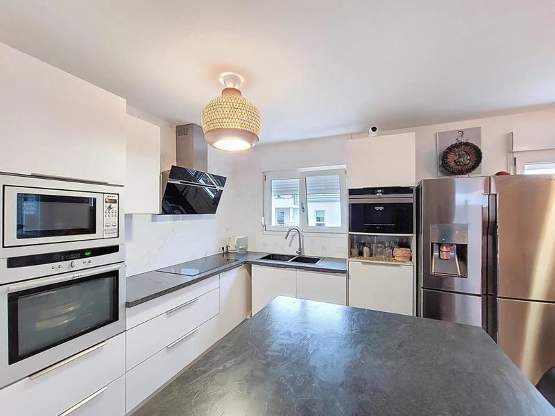 Appartement - 132 m² - 4 pièces