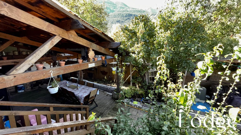 Appartement - 82 m² - 3 pièces