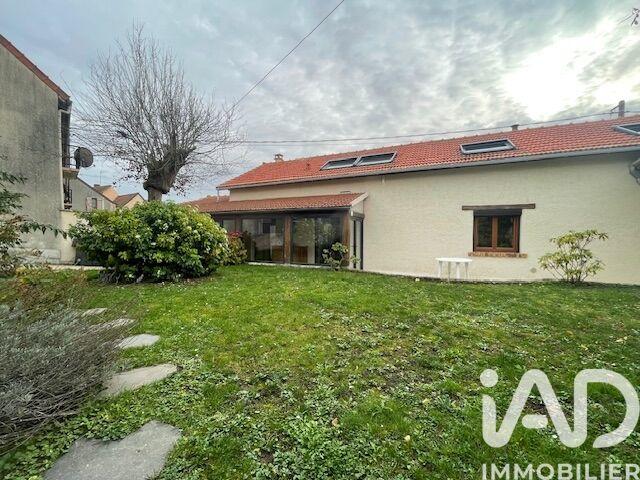 Maison - 133 m² - 5 pièces