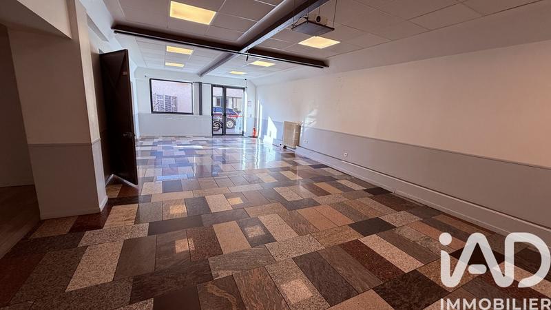 Immeuble - 2 445 m²