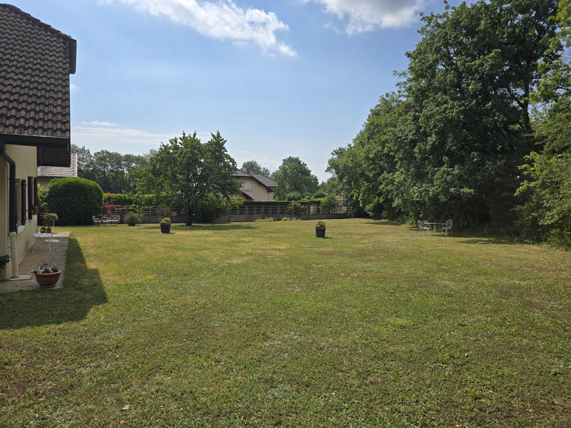 Maison - 177 m² - 6 pièces