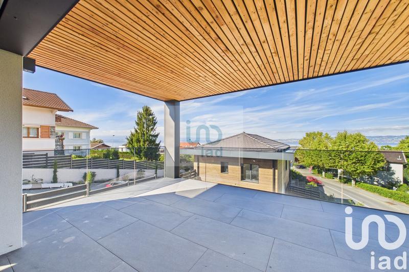 Appartement - 77 m² - 3 pièces