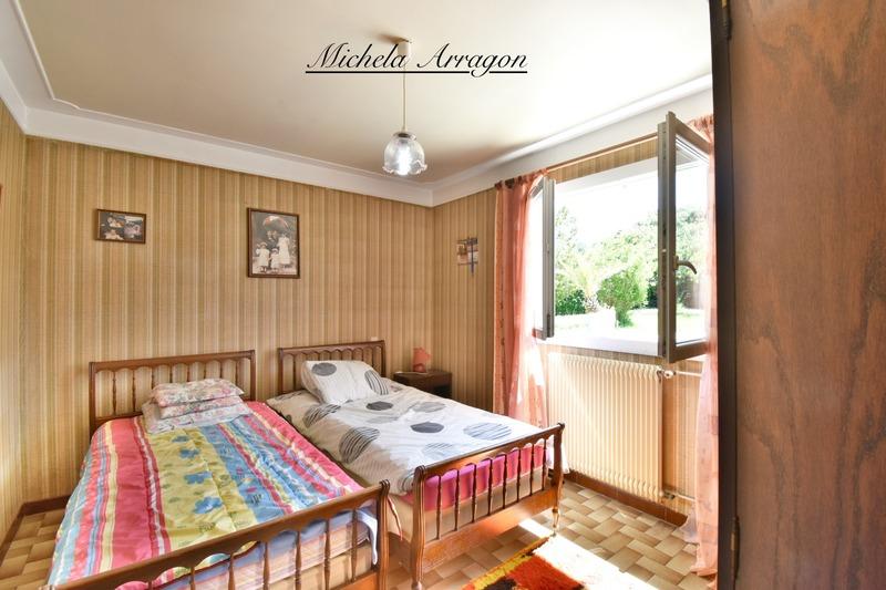 Propriété - 365 m² - 13 pièces