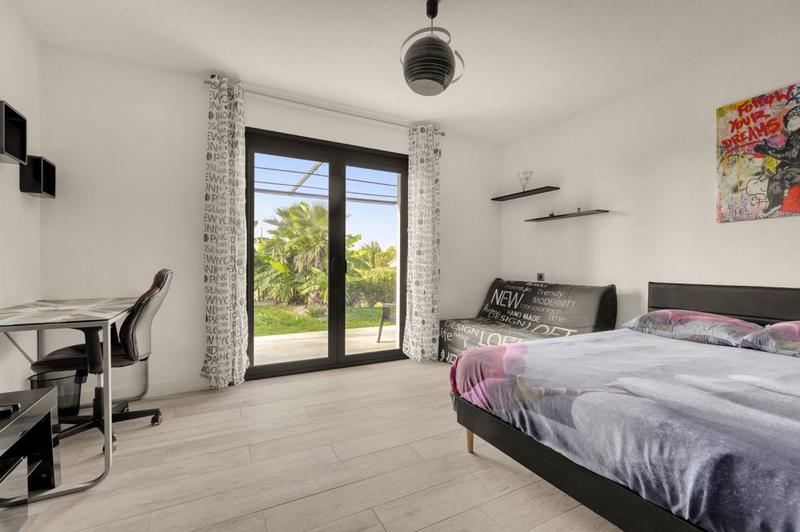 Villa - 140 m² - 5 pièces