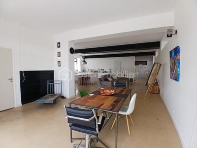 Loft - 173 m² - 4 pièces