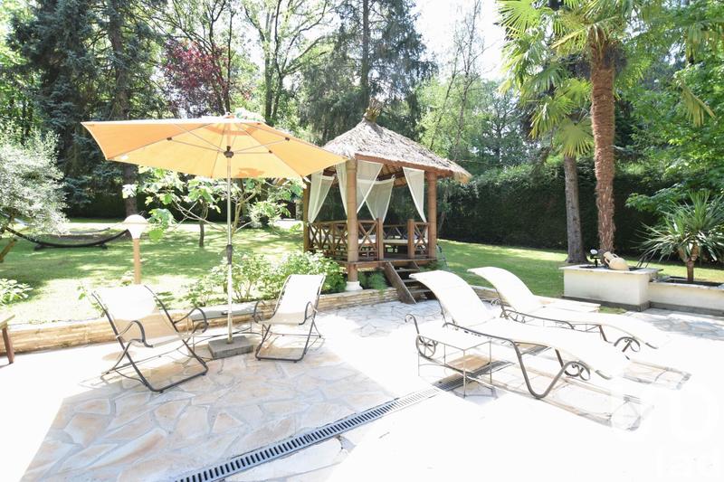 Maison - 160 m² - 5 pièces