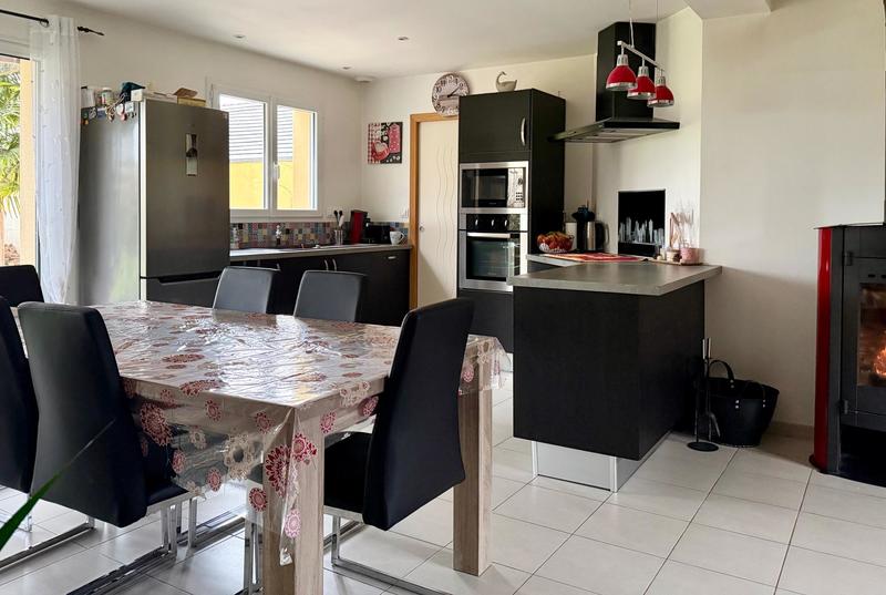 Maison - 125 m² - 5 pièces