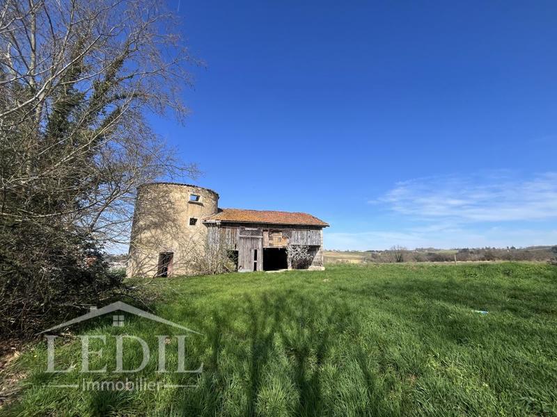 Grange - 100 m² - 2 pièces