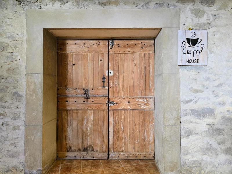 Maison - 322 m² - 9 pièces