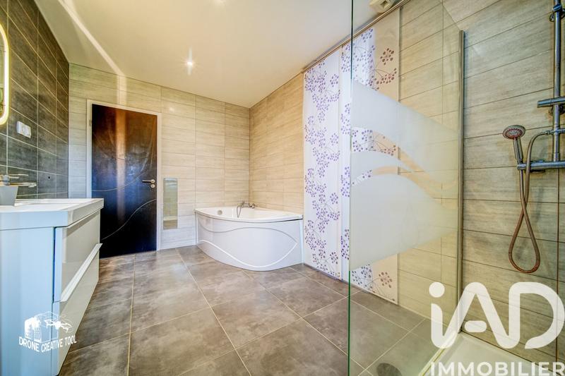 Maison de village - 128 m² - 5 pièces