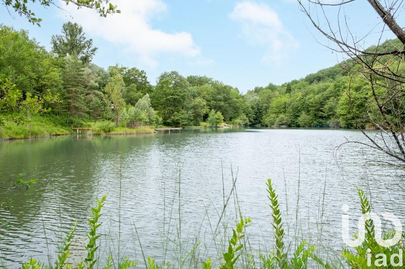 Maison - 230 m² - 16 pièces