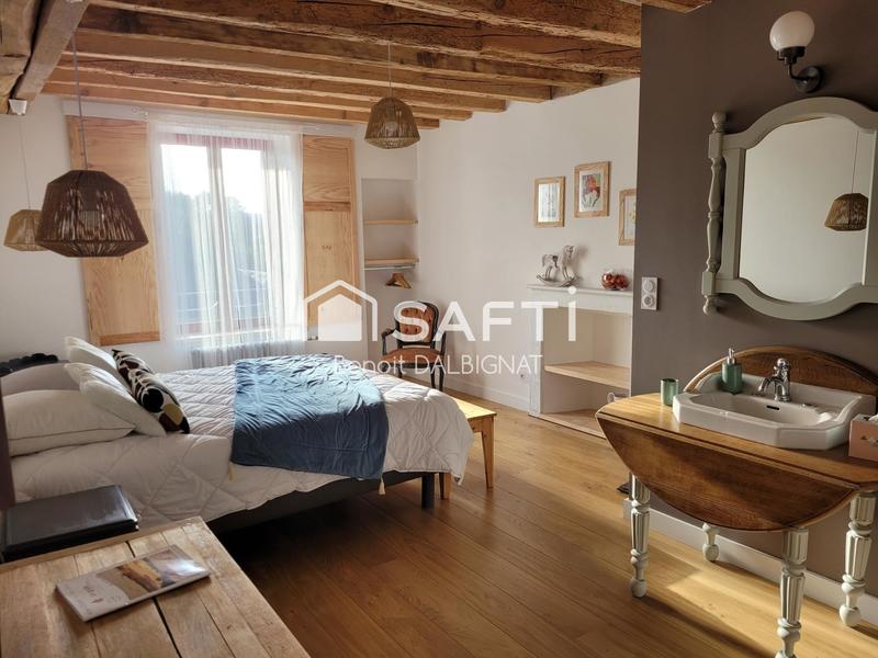 Local commercial - 361 m² - 12 pièces