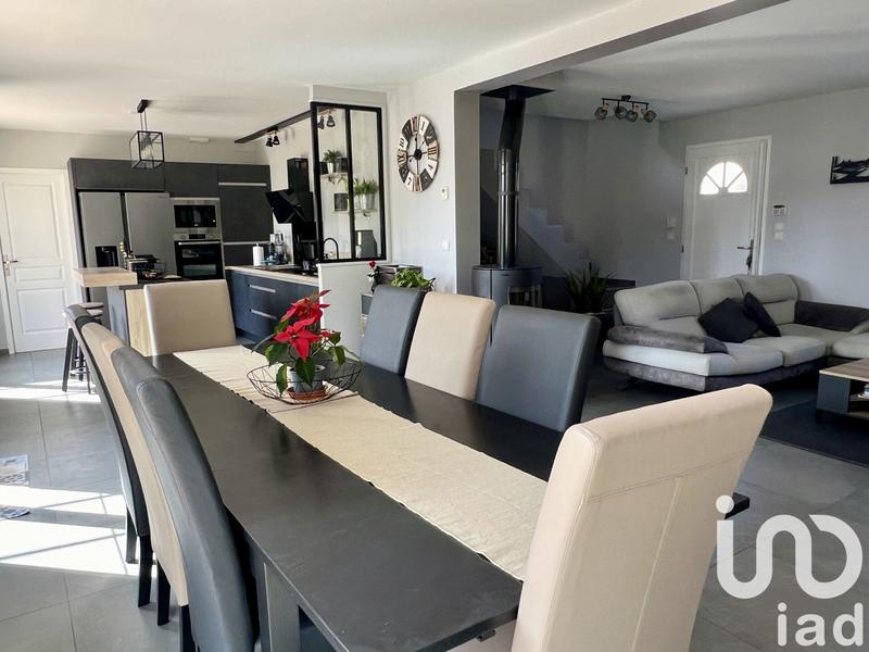 Maison - 120 m² - 5 pièces