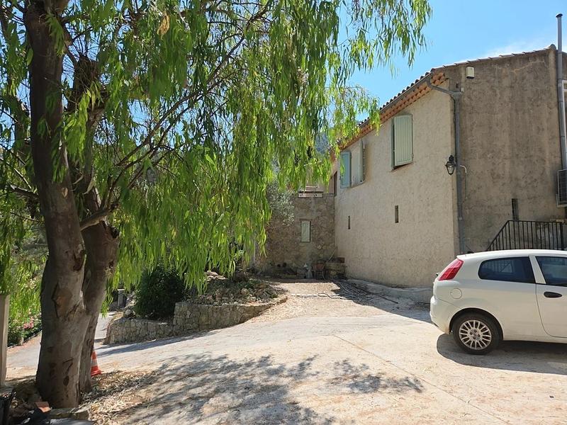 Maison traditionnelle - 135 m² - 4 pièces