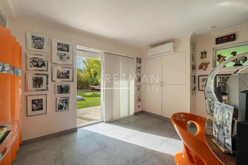 Maison - 200 m² - 6 pièces