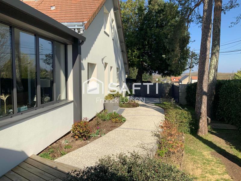 Maison - 165 m² - 6 pièces