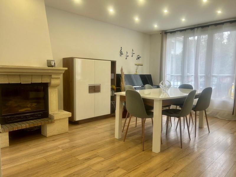 Appartement - 92 m² - 5 pièces