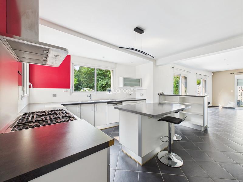 Maison - 125 m² - 5 pièces