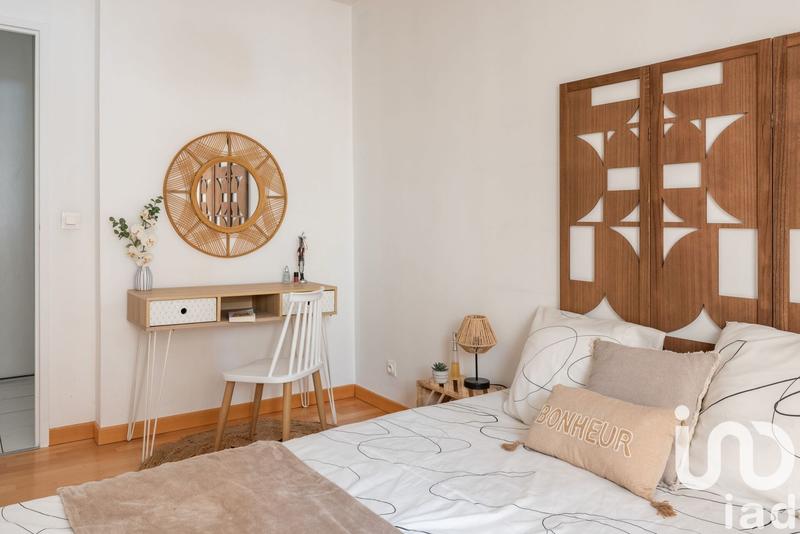 Appartement - 80 m² - 4 pièces