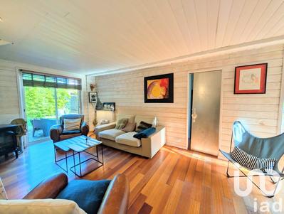 Maison - 122 m² - 6 pièces