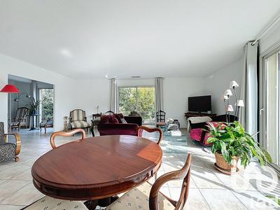 Maison - 145 m² - 4 pièces