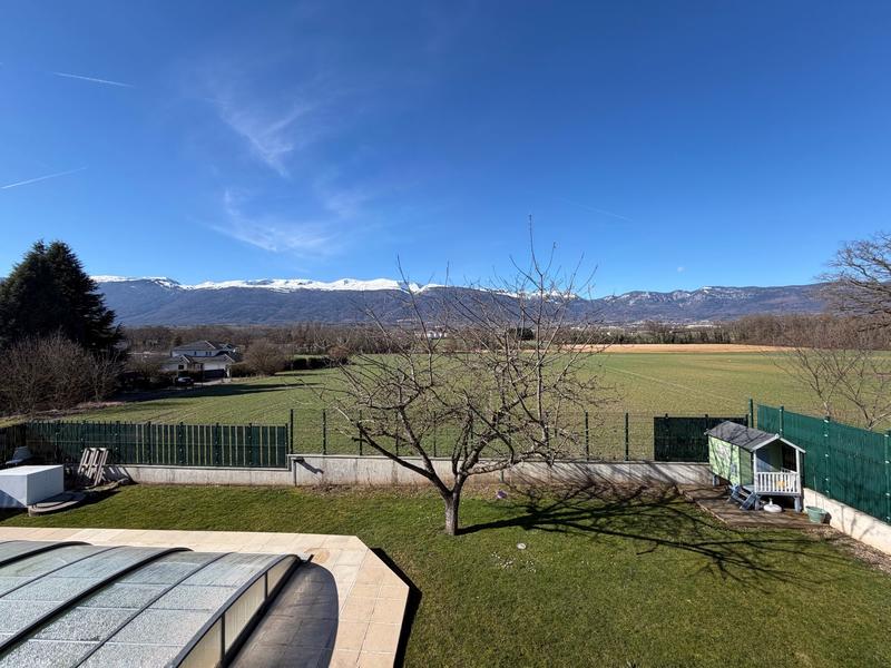 Maison - 206 m² - 6 pièces