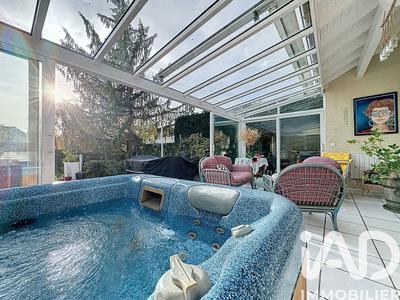 Maison de maîtres - 209 m² - 6 pièces