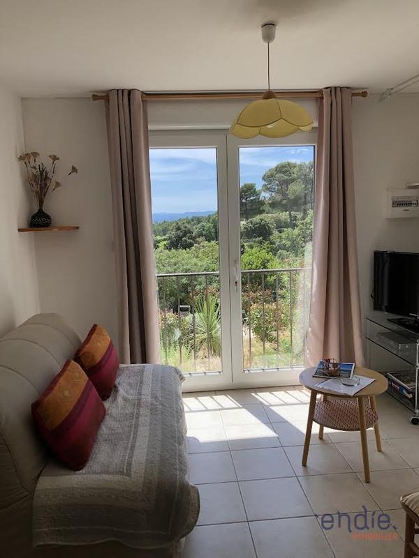 Maison - 239 m² - 10 pièces