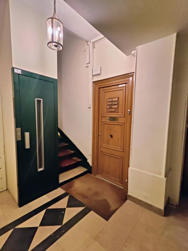 Eléonore Ternet - Ostéopathe Neuilly-sur-Seine