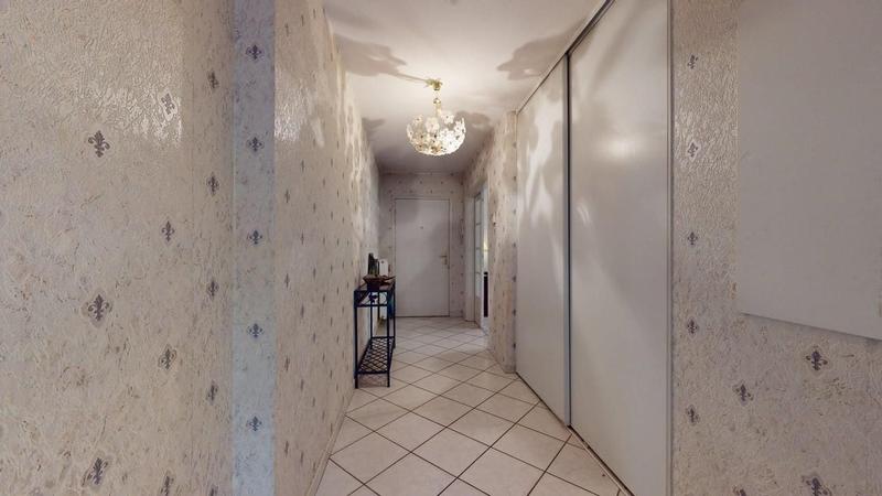 Appartement - 100 m² - 3 pièces