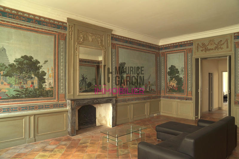 Appartement - 160 m² - 4 pièces