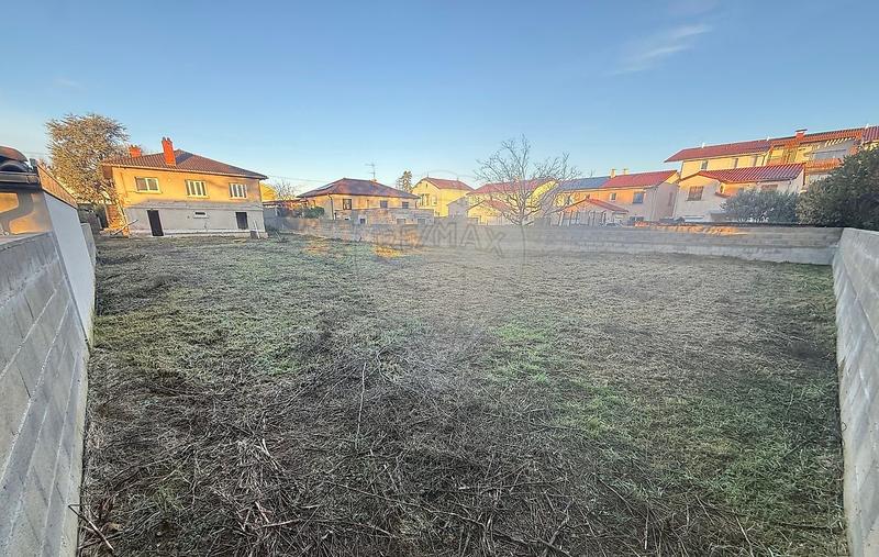 Maison - 190 m² - 7 pièces