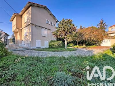 Maison - 131 m² - 5 pièces