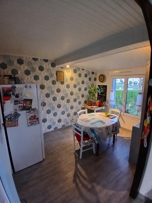 Maison - 97 m² - 5 pièces