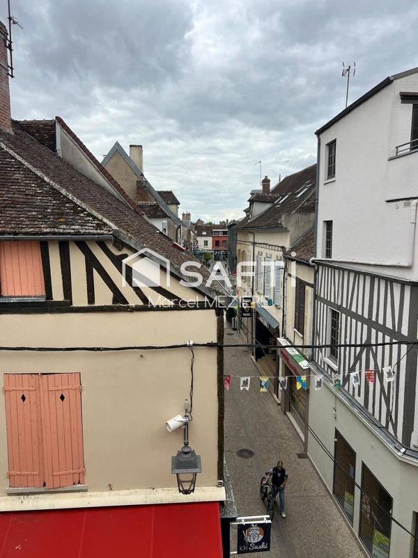 Appartement - 152 m² - 5 pièces