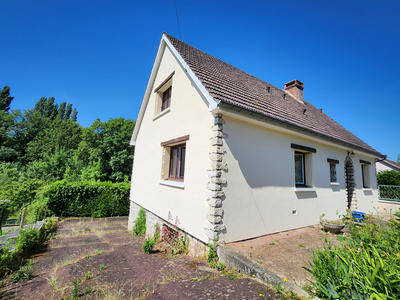 Maison - 110 m² - 6 pièces