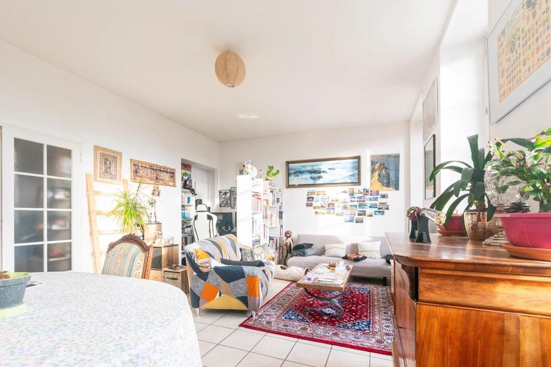 Immeuble - 418 m² - 13 pièces