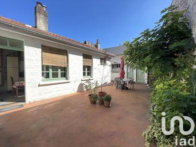 Maison - 96 m² - 5 pièces